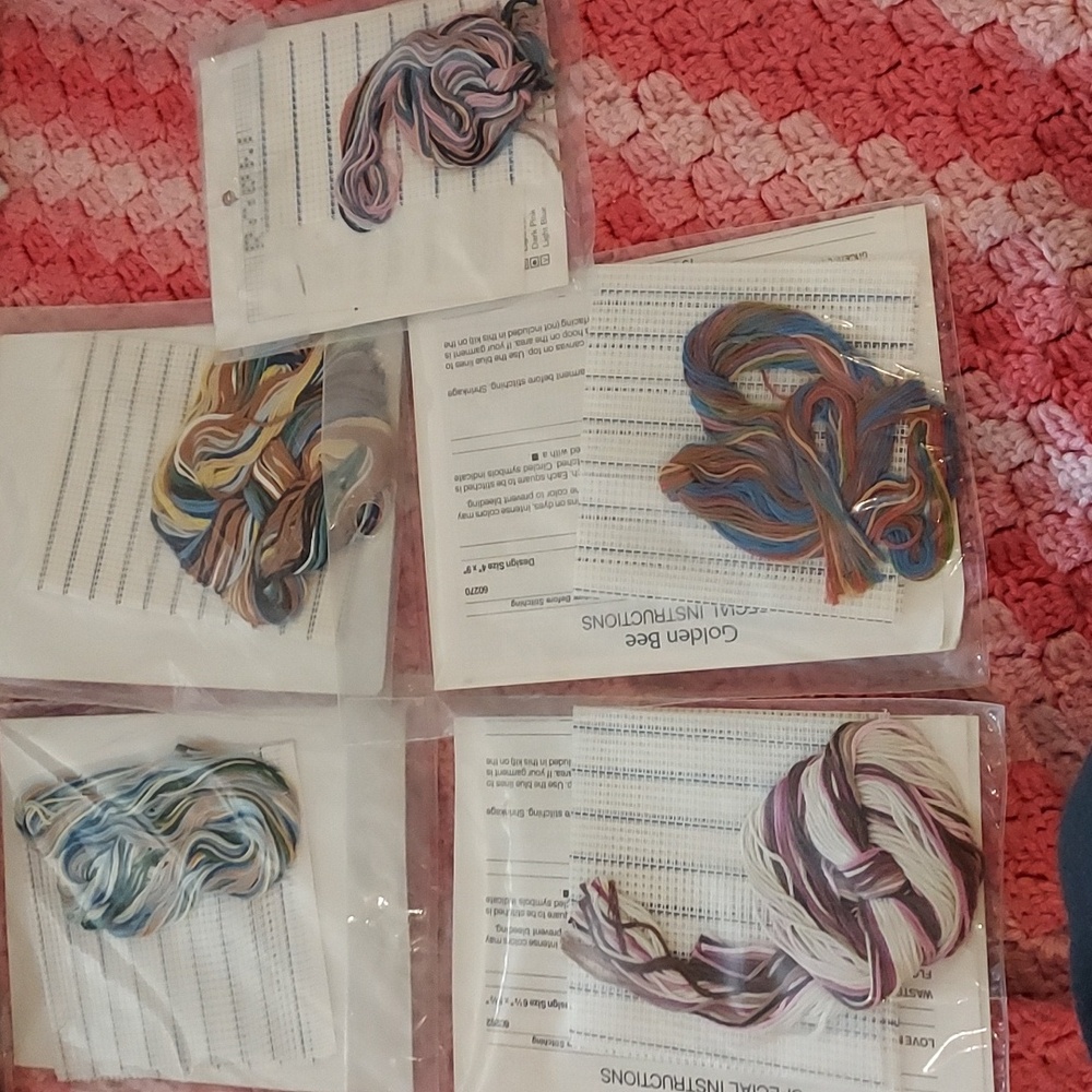 Wearables Fiber Art Patterns - Assorted Designs - Picture 2 of 2